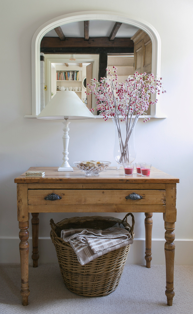 Millstream Cottage Side Table